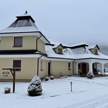Penzion U Dvoch Levov Oravsky Podzamok Exteriér fotografie