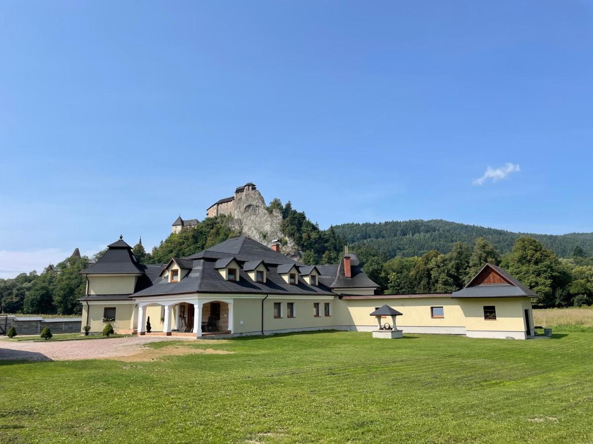 Penzion U Dvoch Levov Oravsky Podzamok Exteriér fotografie